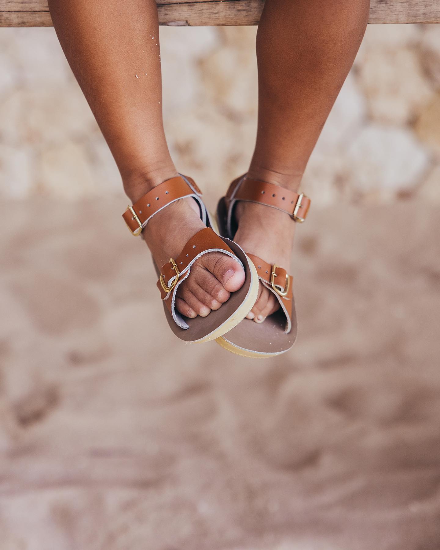 1705-surfer-tan-bi-05.605 3