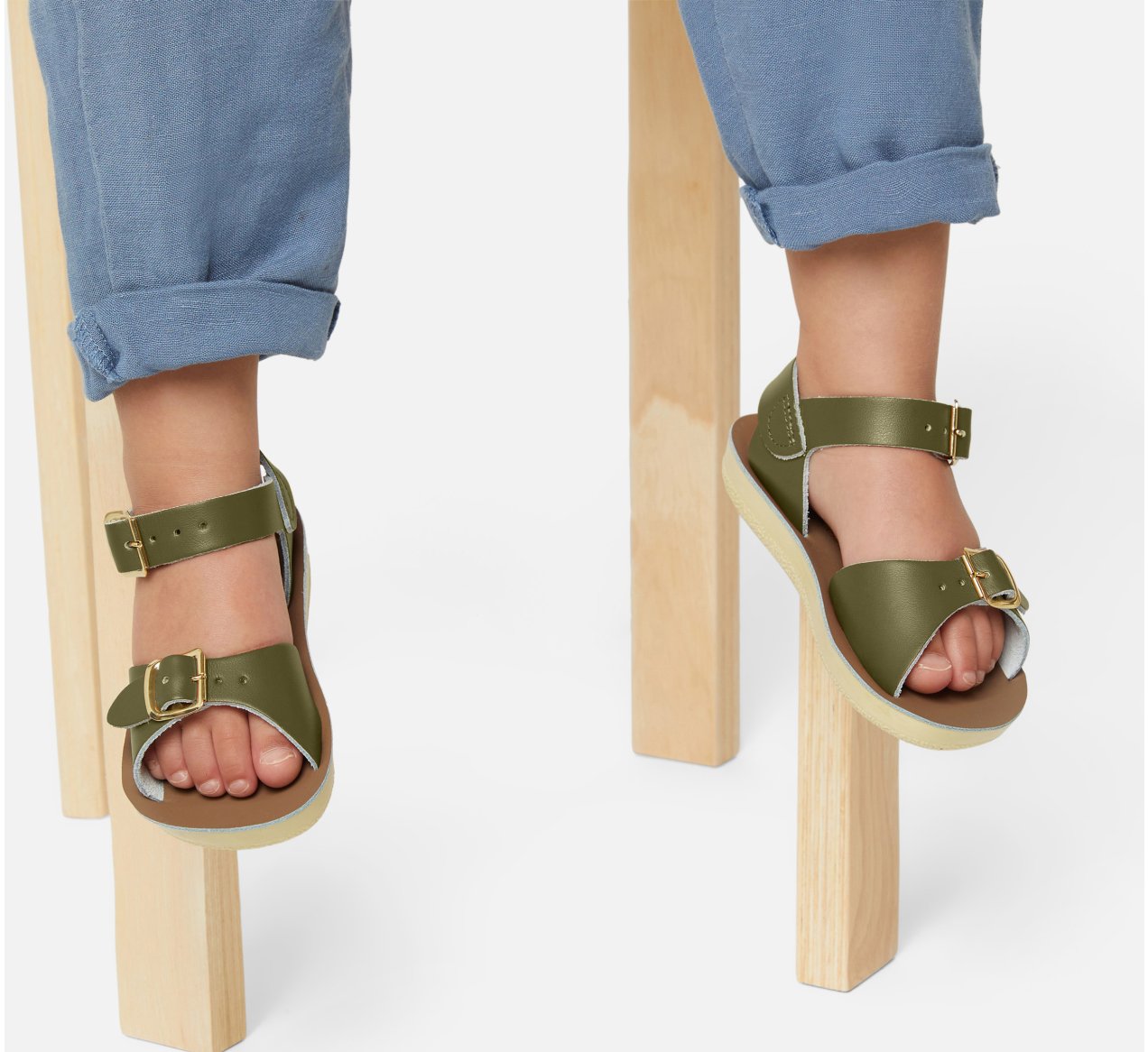 1716-surfer-olive-bi-05.598