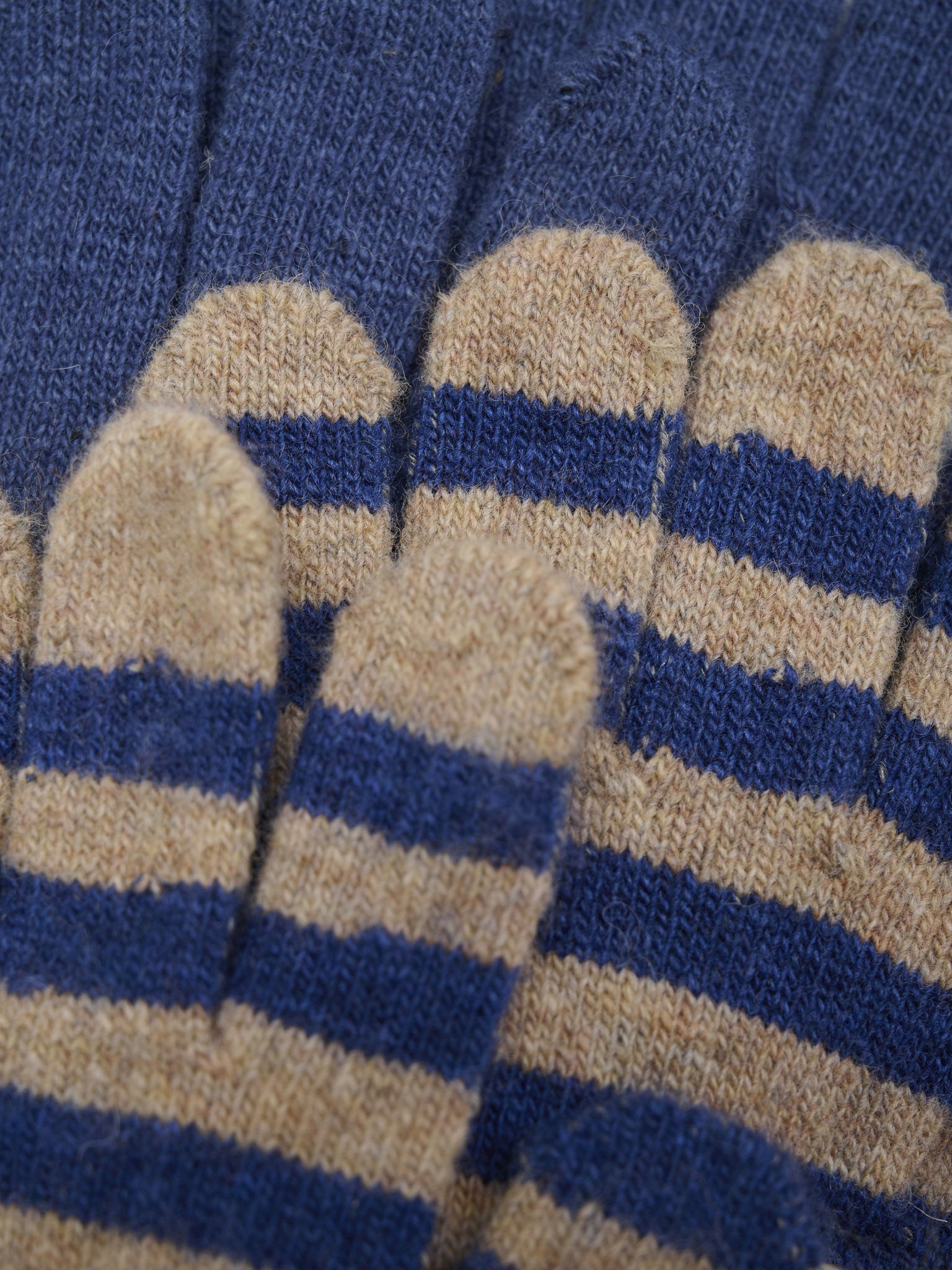 CeLaVi pusvilnas pirkstaiņi 2 pāri -Oceania