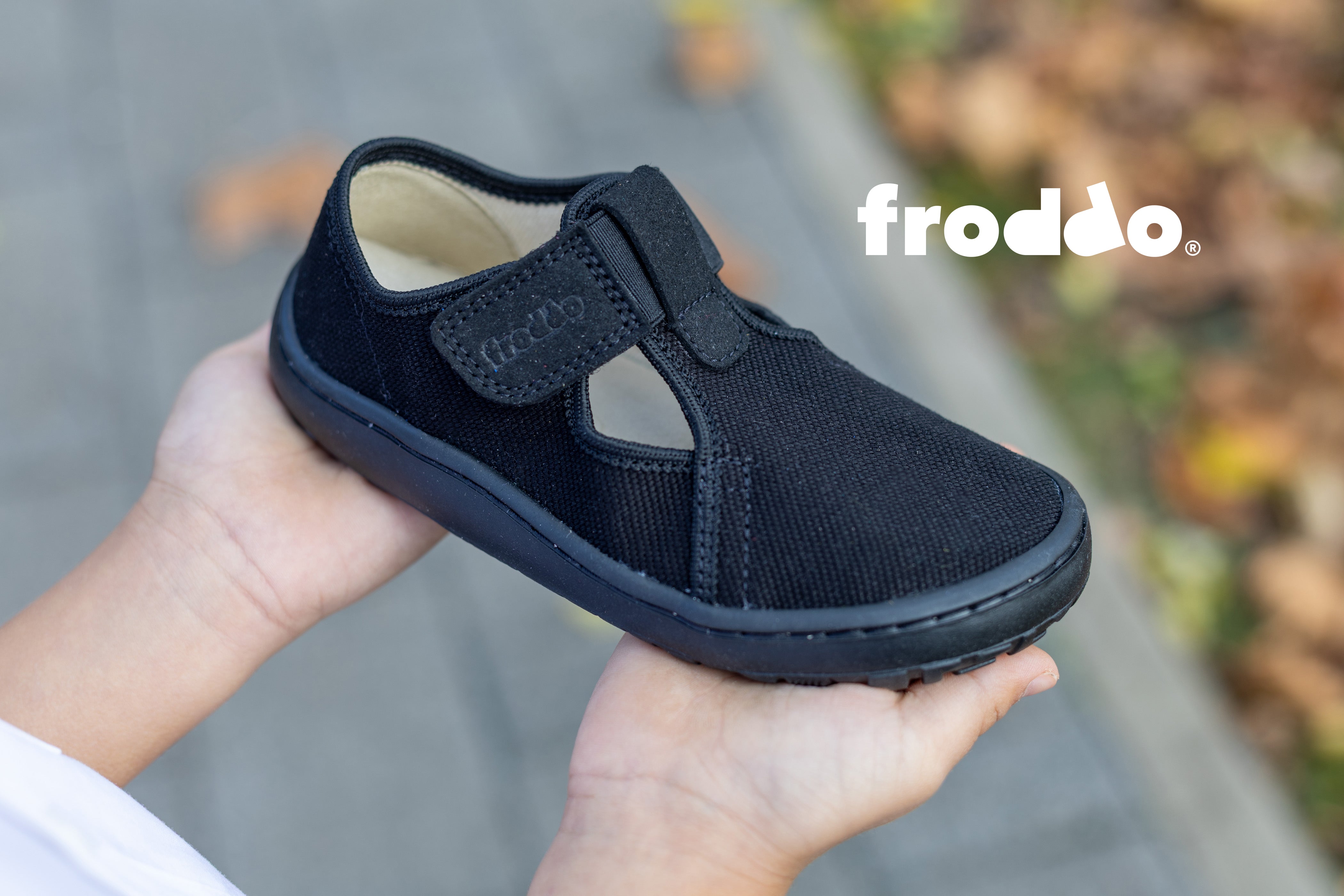 Froddo Barefoot Canvas Black T auduma kurpes