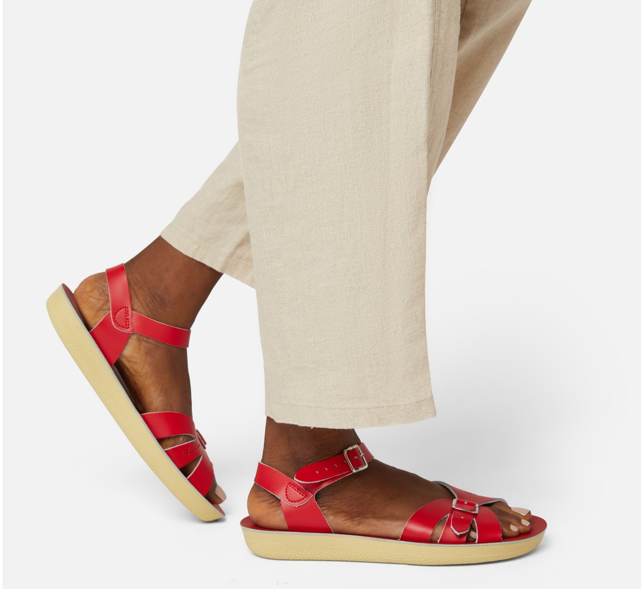 1904-boardwalk-red-adult-bi-04.469