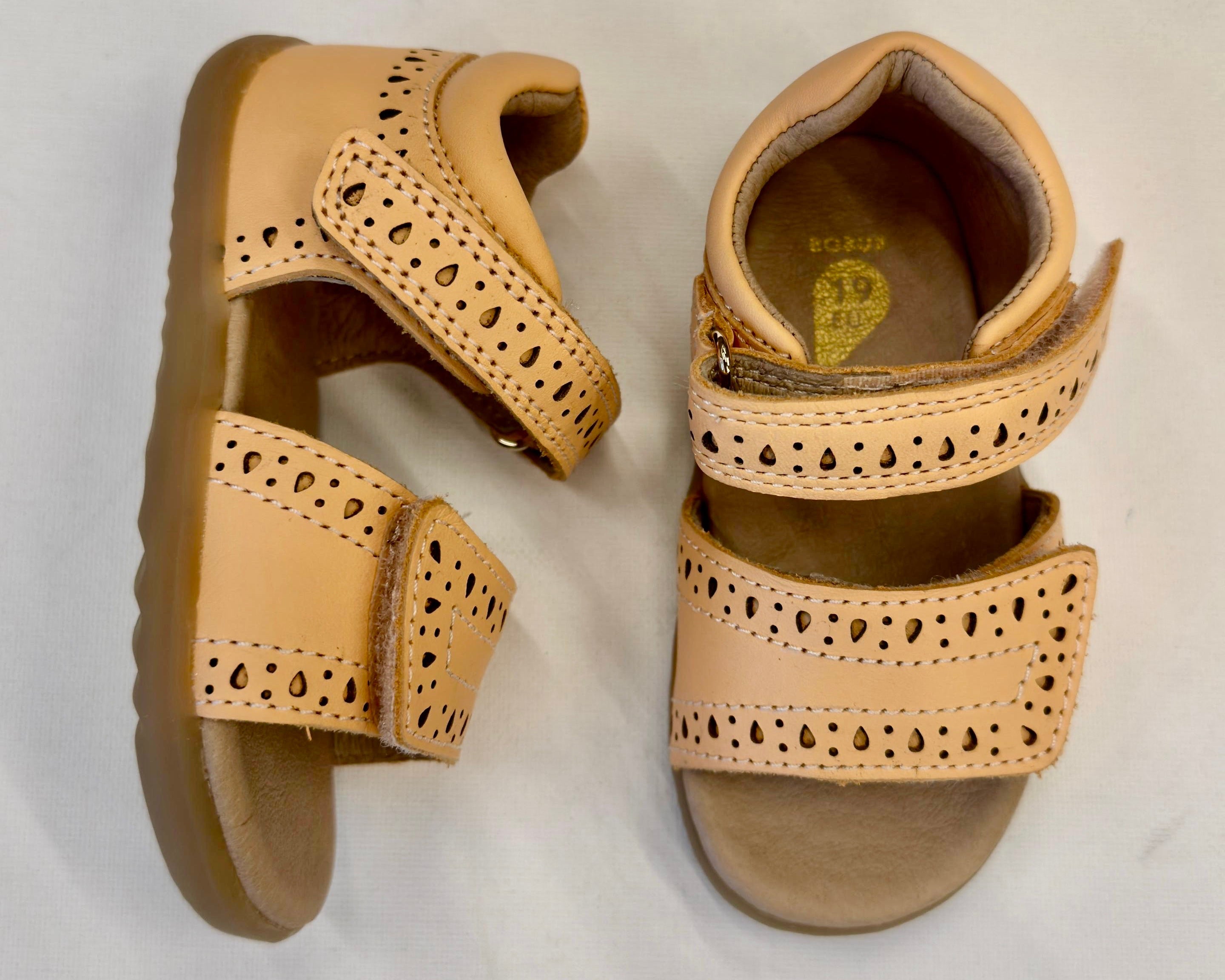 Bobux SU Logan Peach Jelly sandalītes