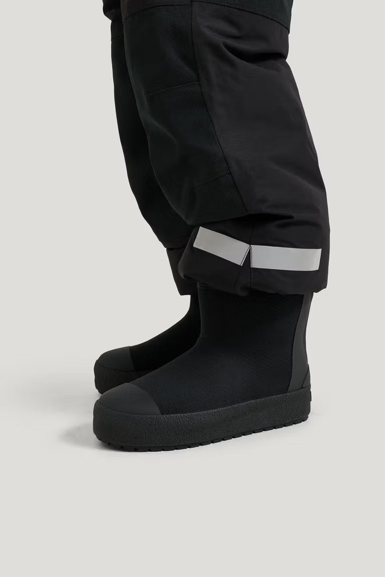Tretorn Arch Hybrid JR Jet Black siltie un ūdensizturīgie zābaki