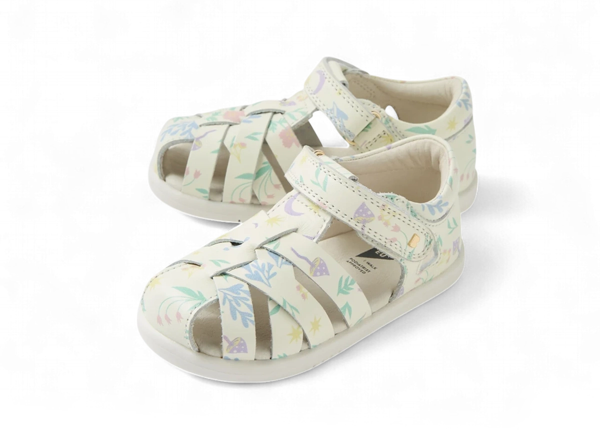 Bobux IW Tropicana White Floral sandales