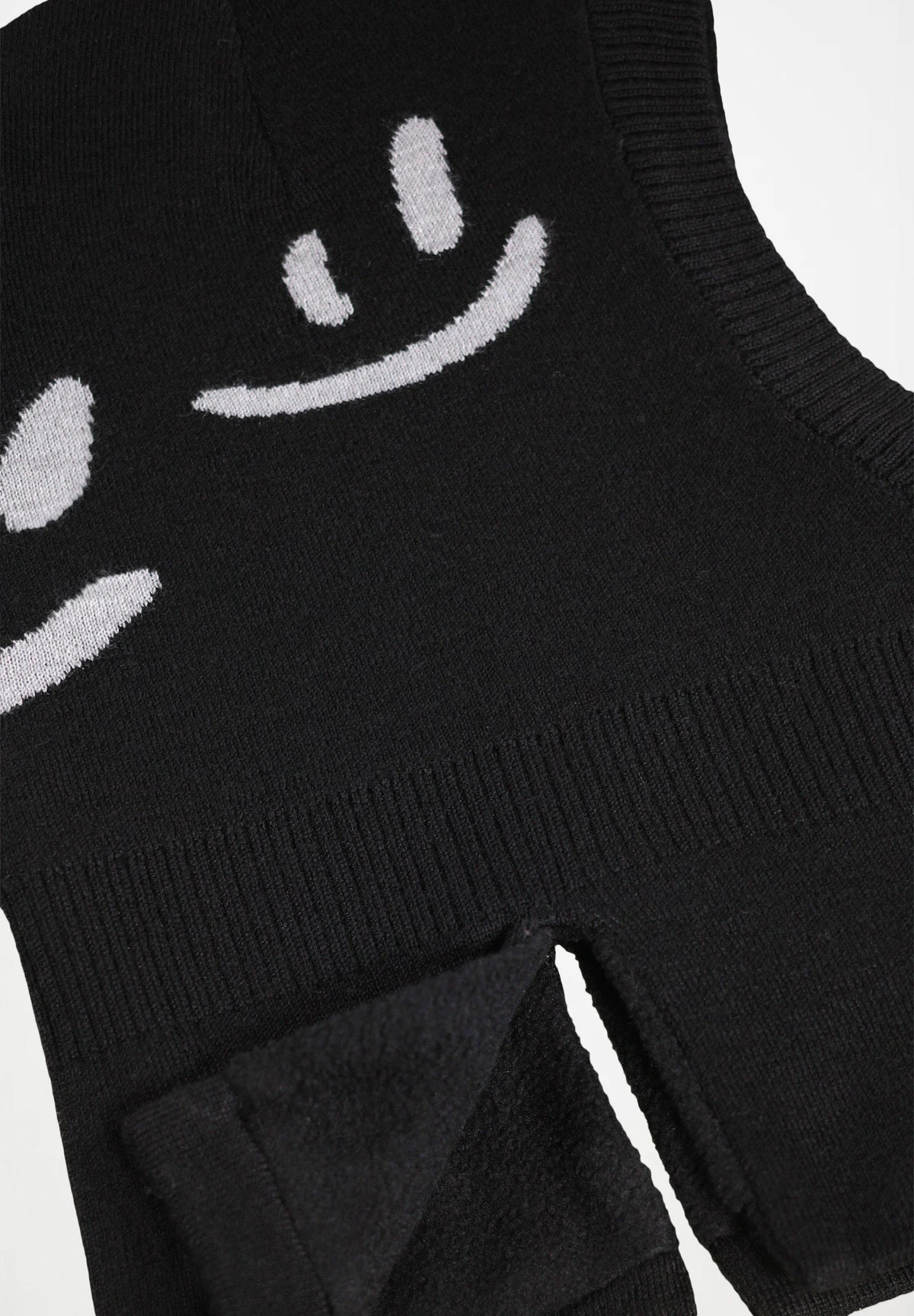MOLO SNOW Black ķivercepure