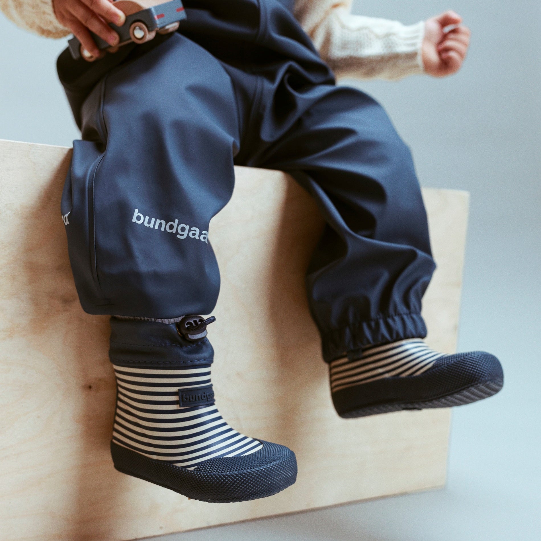 Bundgaard Cover Navy Stripe rubber booties for babies