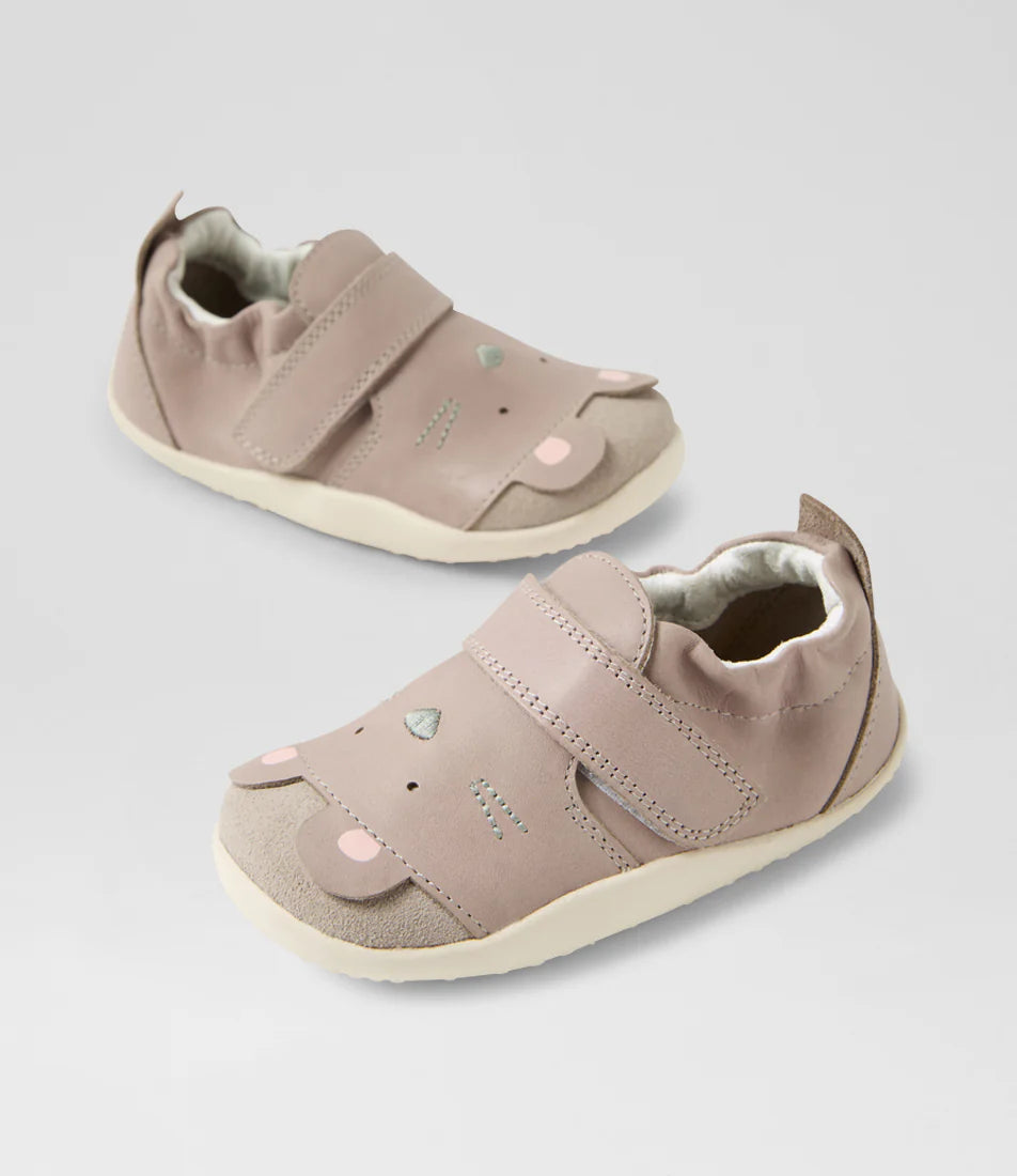 Bobux Xplorer Critters Squeaky Taupe ādas kurpītes