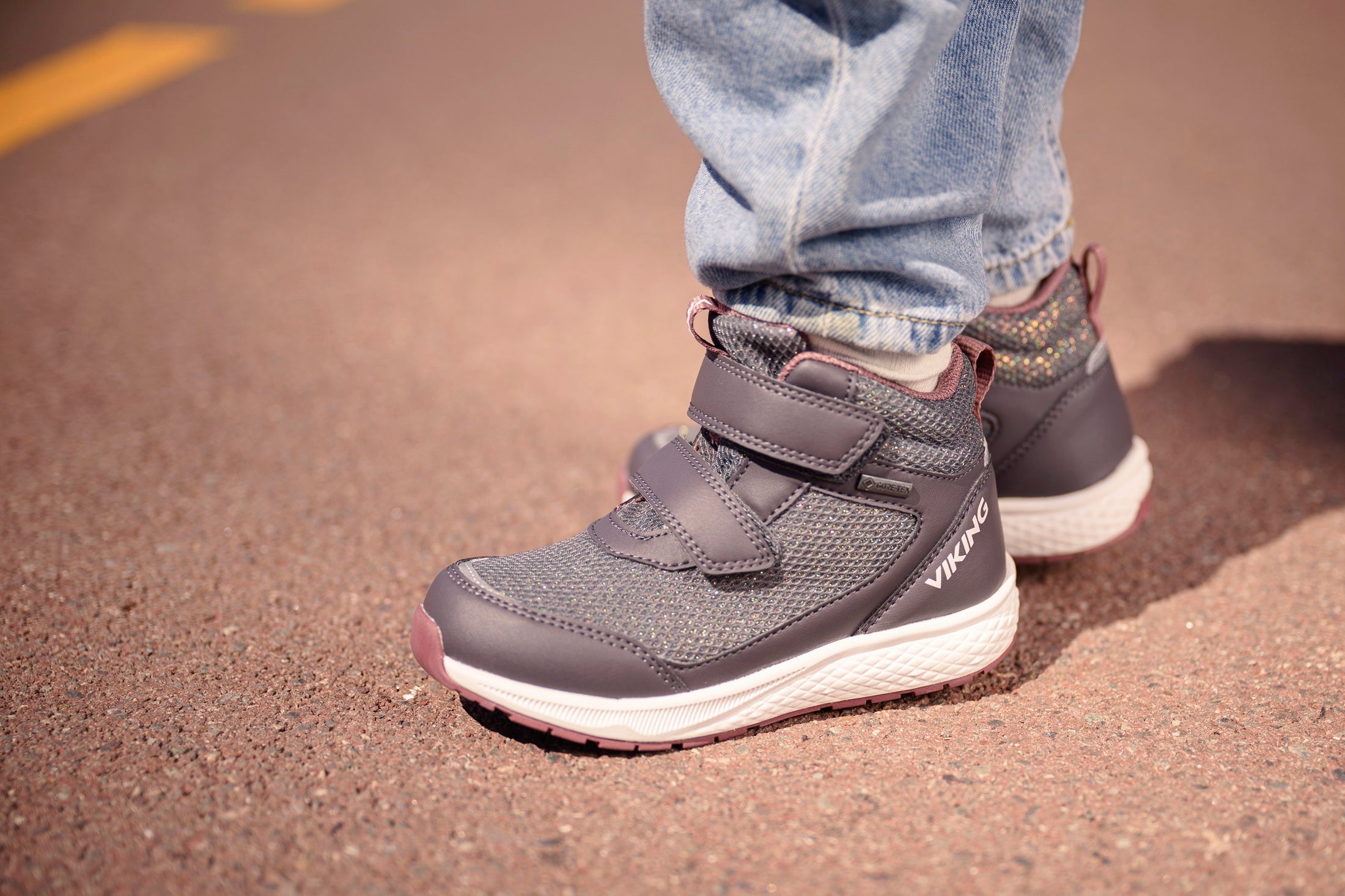 Viking Bouncy Glitter Mid GTX 2V ūdensizturīgās kedas