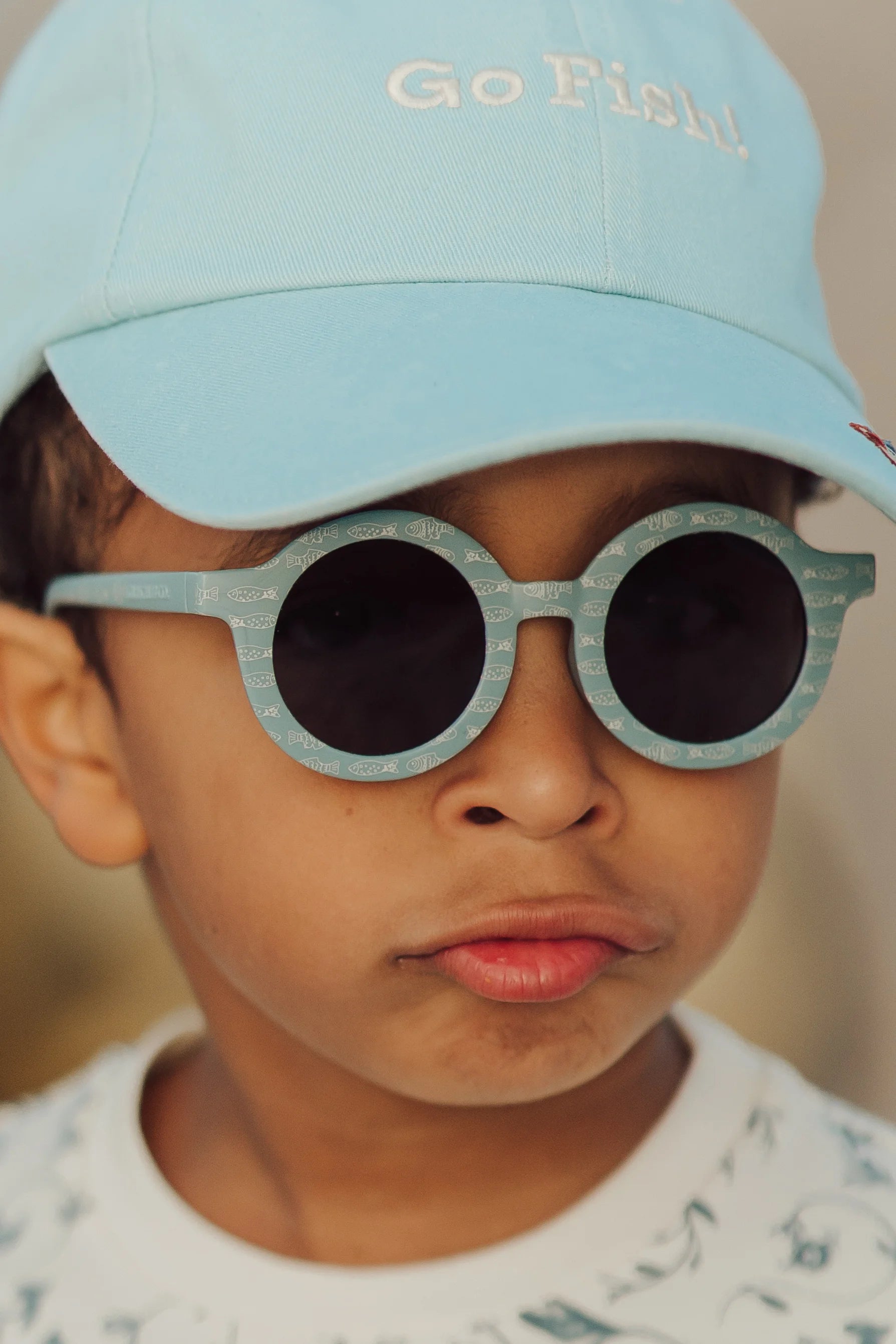 Grech & Co Original Round Bendable Polarized Go Fish saules brilles - viens izmērs