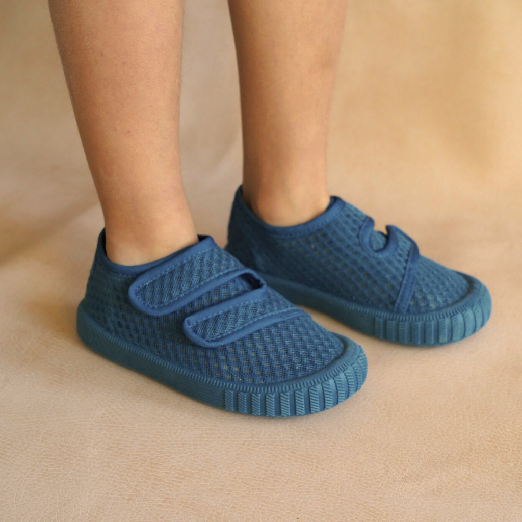 GRECHCO_GCO2205_SS24_PLAY_SHOES_DESERT_TEAL_LS1