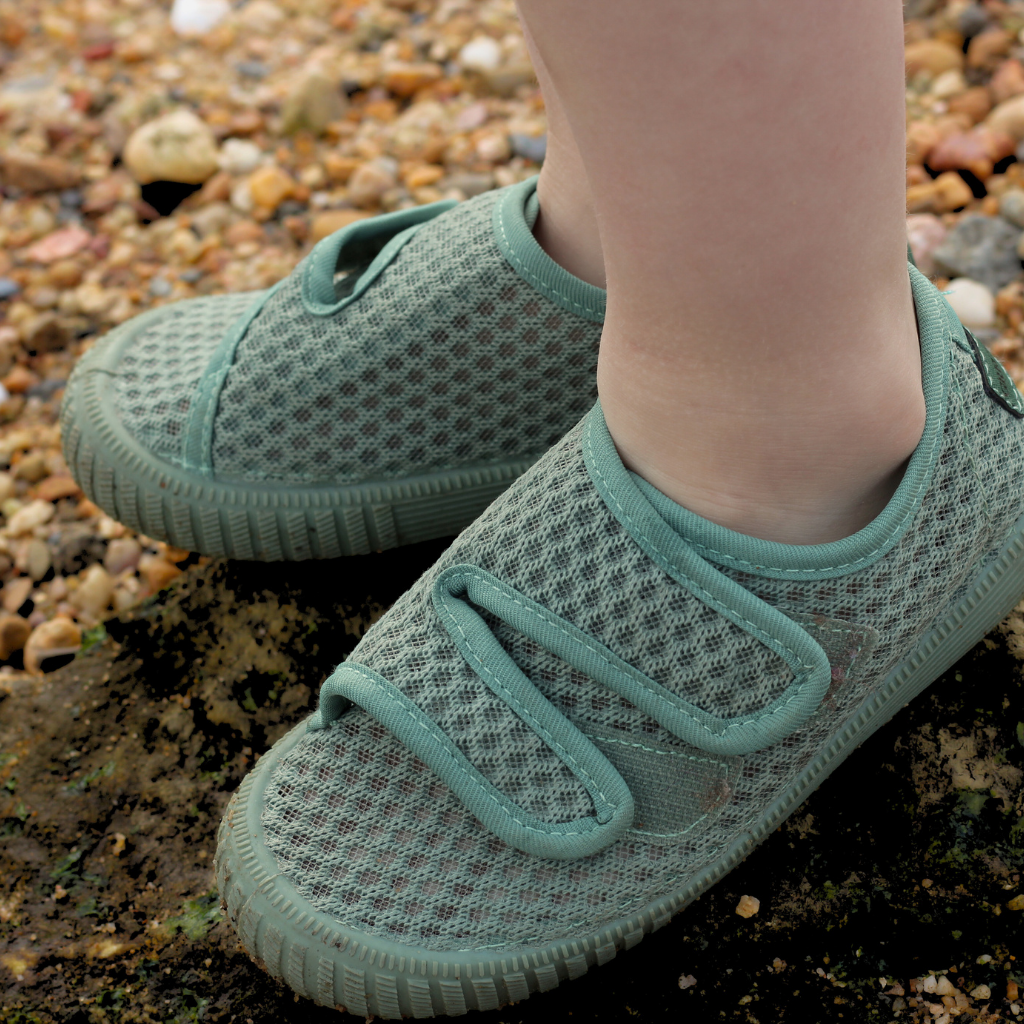 GRECHCO_GCO2205_SS24_PLAY_SHOES_FERN_LS1 (1)