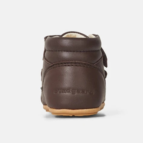 Bundgaard Prewalker Dark Brown pirmās kurpītes