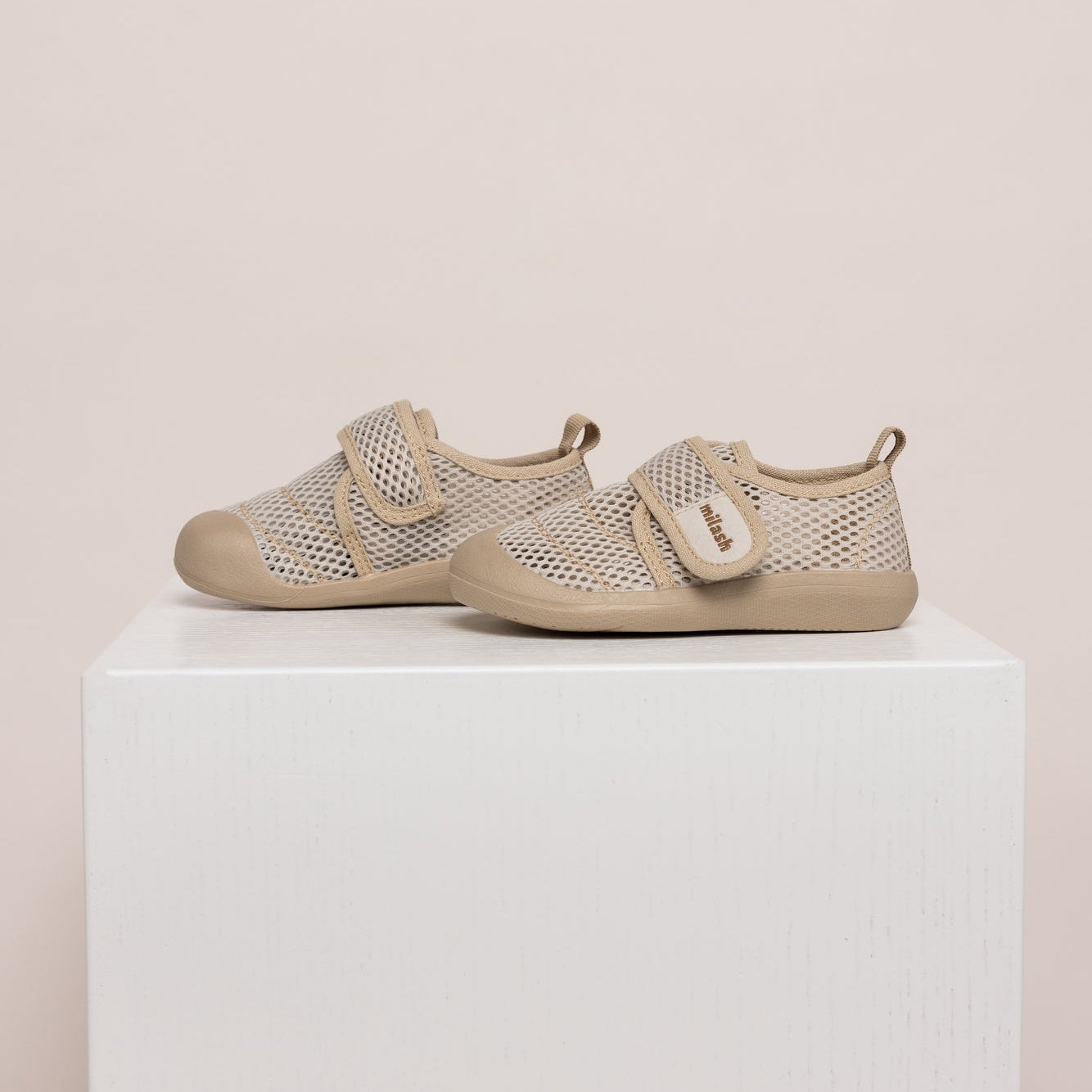 Milash FUN Shoes Beige slippers