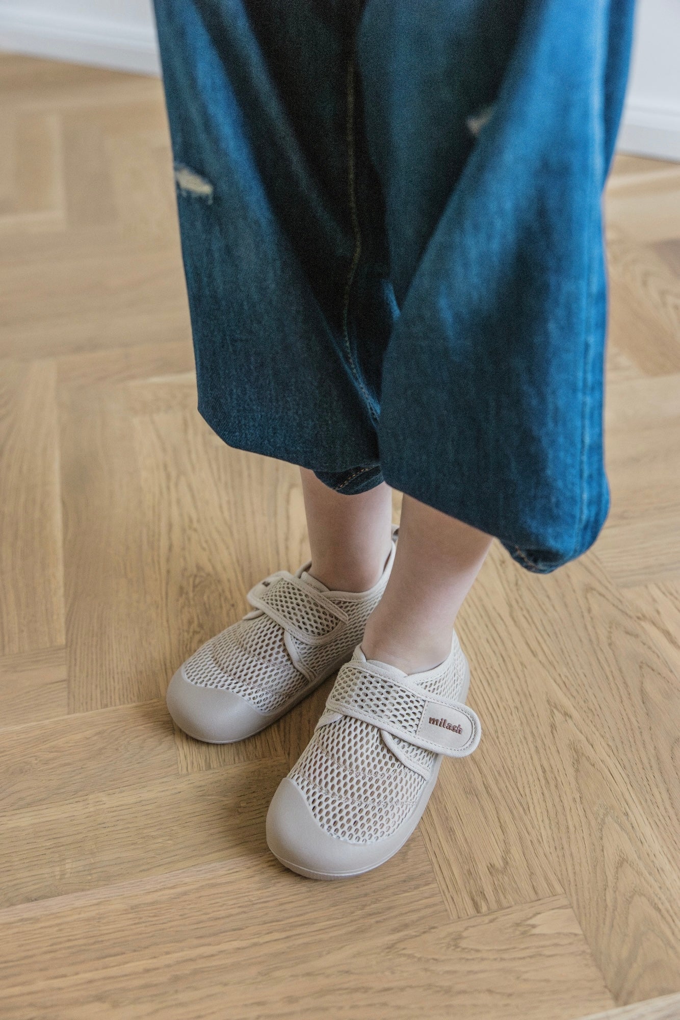 Milash FUN Shoes Beige slippers