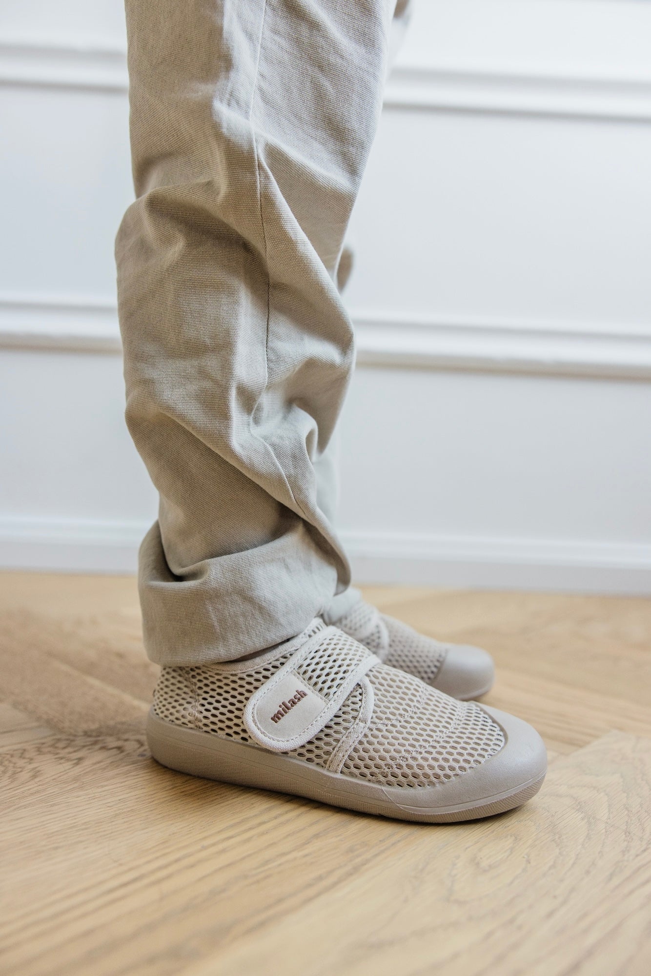 Milash FUN Shoes Beige slippers