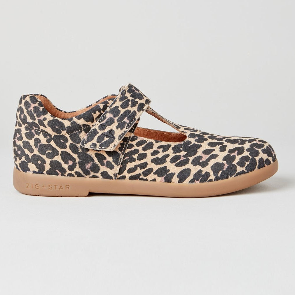 ZIG_STAR_ASTRO_JUNIOR_SHOE_LEOPARD_SIDE cut